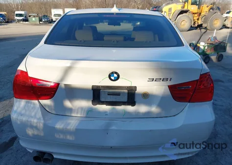 2009 BMW 328I z USA, uszkodzony, nr VIN WBAPH575X9NL78779